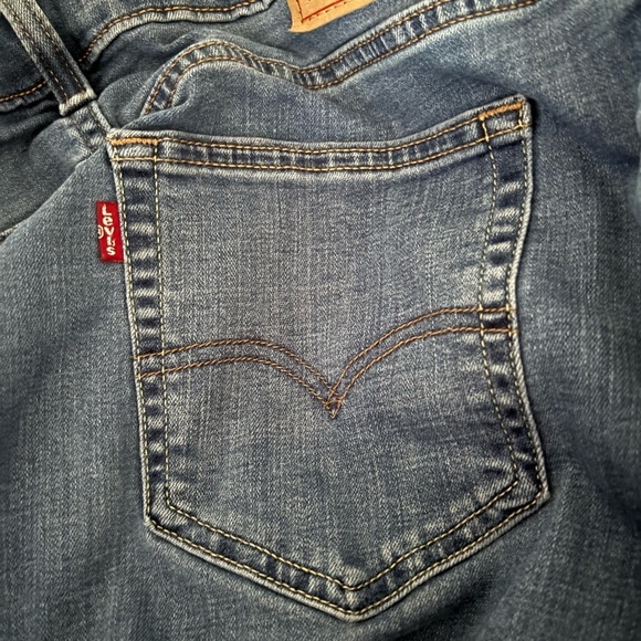 Levi’s 721 High Rise Skinny Jeans Size 32 Medium Wash Women's High Rise Jeans - Picture 8 of 16